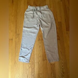 Be cool lightweight 100% Tencel pants!